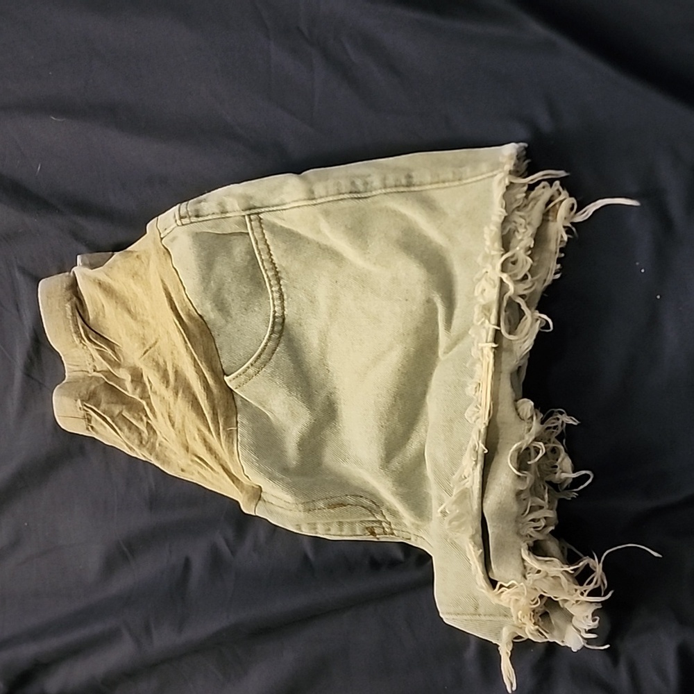 Maternity shorts